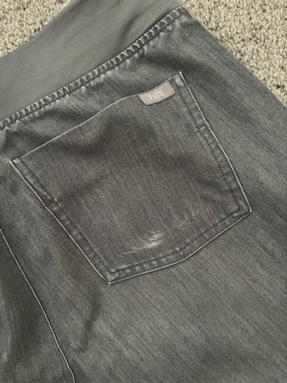 Figs Grey Scrub Set - Picture 4 of 5